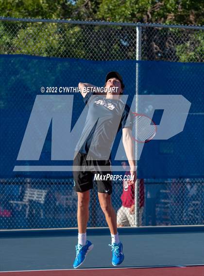 Thumbnail 1 in 5A Region 1 Tennis Tournament photogallery.
