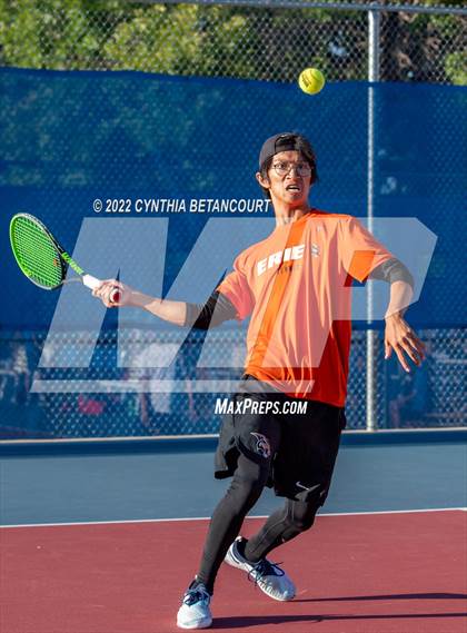 Thumbnail 3 in 5A Region 1 Tennis Tournament photogallery.