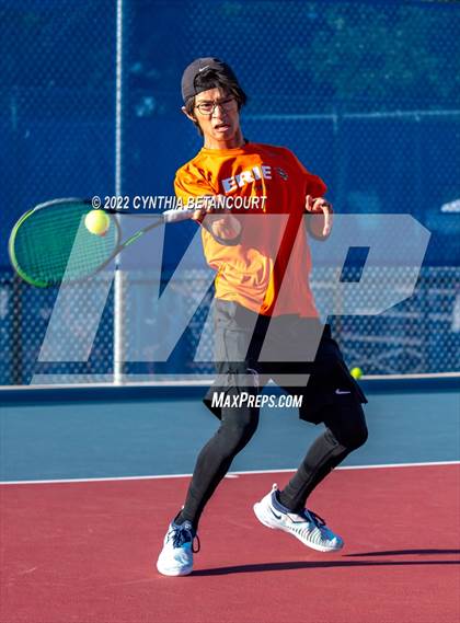 Thumbnail 2 in 5A Region 1 Tennis Tournament photogallery.