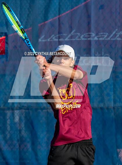 Thumbnail 2 in 5A Region 1 Tennis Tournament photogallery.