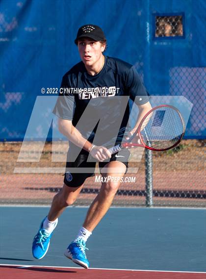 Thumbnail 3 in 5A Region 1 Tennis Tournament photogallery.