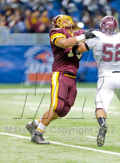 Thumbnail 1 in Flour Bluff vs. Harlandale (UIL 4A Division 1 Area Playoff) photogallery.
