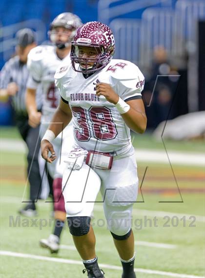 Thumbnail 2 in Flour Bluff vs. Harlandale (UIL 4A Division 1 Area Playoff) photogallery.