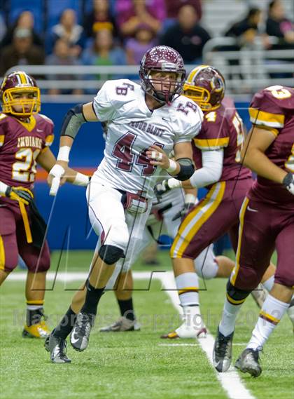 Thumbnail 2 in Flour Bluff vs. Harlandale (UIL 4A Division 1 Area Playoff) photogallery.