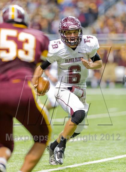 Thumbnail 1 in Flour Bluff vs. Harlandale (UIL 4A Division 1 Area Playoff) photogallery.