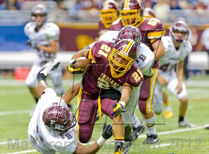 Thumbnail 1 in Flour Bluff vs. Harlandale (UIL 4A Division 1 Area Playoff) photogallery.