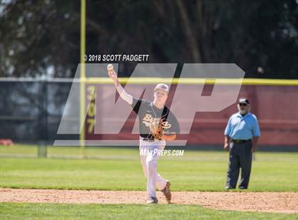 Thumbnail 2 in Mission Bay vs. South (Lions Tournament) photogallery.
