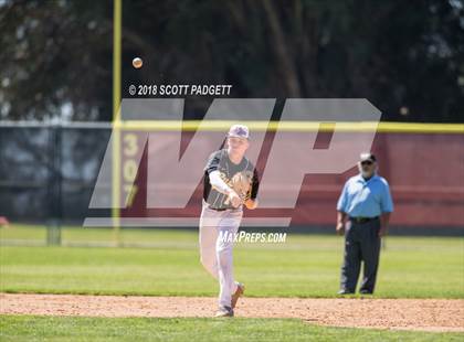 Thumbnail 3 in Mission Bay vs. South (Lions Tournament) photogallery.