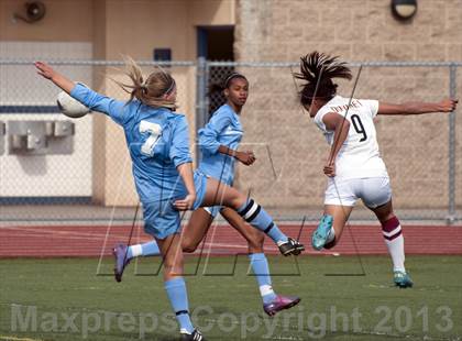 Thumbnail 2 in Downey vs.  Quartz Hill (CIF SS D5 Final) photogallery.