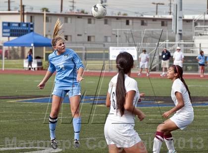 Thumbnail 2 in Downey vs.  Quartz Hill (CIF SS D5 Final) photogallery.