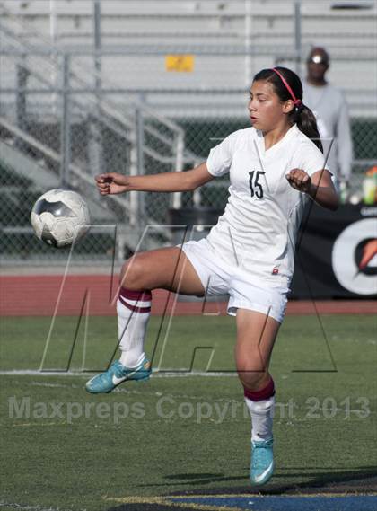 Thumbnail 2 in Downey vs.  Quartz Hill (CIF SS D5 Final) photogallery.