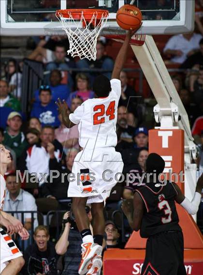 Thumbnail 1 in Burkburnett vs. Mexia (UIL 3A Semifinal) photogallery.