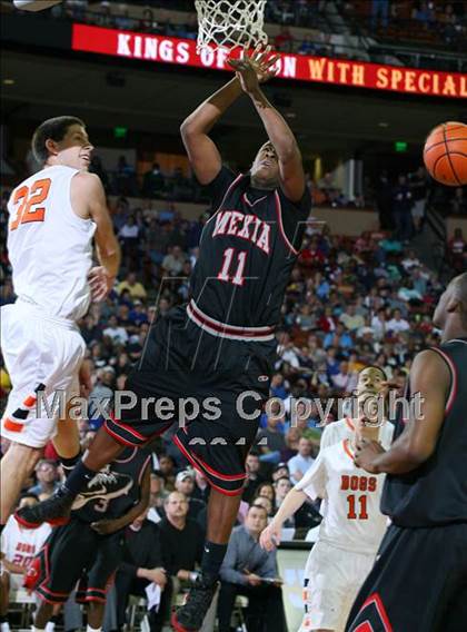 Thumbnail 3 in Burkburnett vs. Mexia (UIL 3A Semifinal) photogallery.