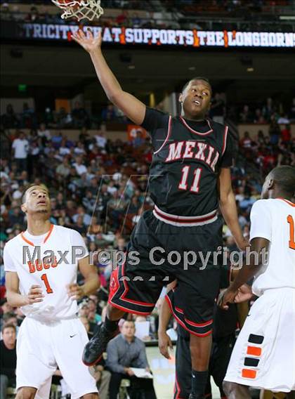 Thumbnail 2 in Burkburnett vs. Mexia (UIL 3A Semifinal) photogallery.