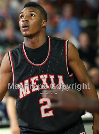 Thumbnail 3 in Burkburnett vs. Mexia (UIL 3A Semifinal) photogallery.