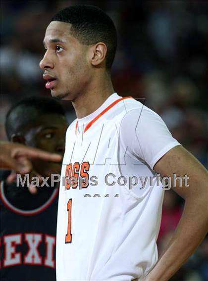 Thumbnail 1 in Burkburnett vs. Mexia (UIL 3A Semifinal) photogallery.