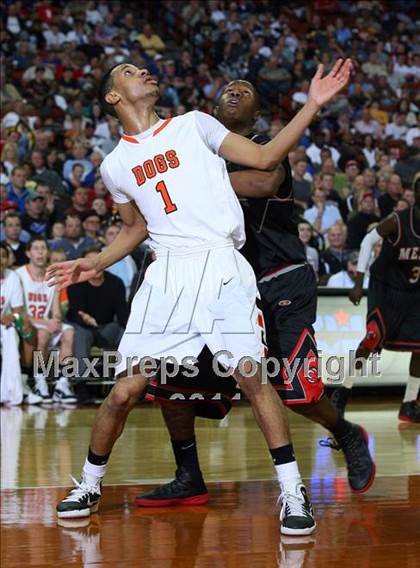 Thumbnail 3 in Burkburnett vs. Mexia (UIL 3A Semifinal) photogallery.