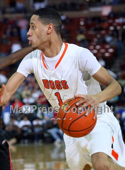 Thumbnail 2 in Burkburnett vs. Mexia (UIL 3A Semifinal) photogallery.