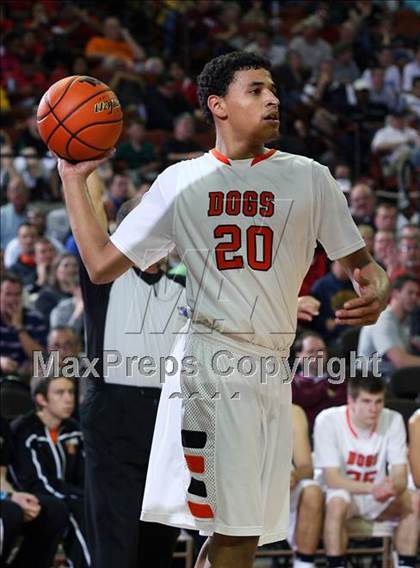 Thumbnail 1 in Burkburnett vs. Mexia (UIL 3A Semifinal) photogallery.
