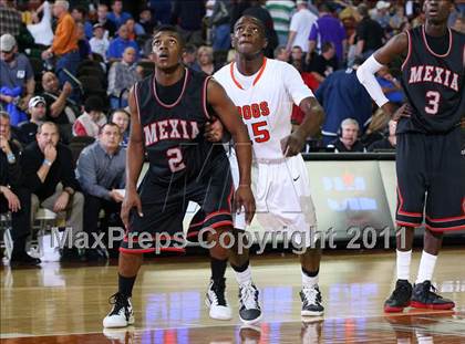 Thumbnail 3 in Burkburnett vs. Mexia (UIL 3A Semifinal) photogallery.