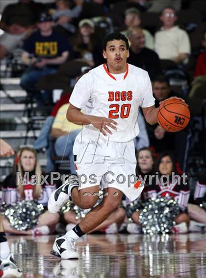 Thumbnail 1 in Burkburnett vs. Mexia (UIL 3A Semifinal) photogallery.