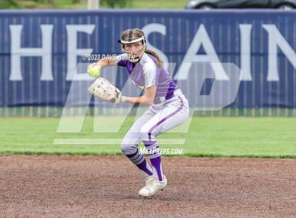 Thumbnail 2 in Benton vs Burlington (Xavier Varsity Classic) photogallery.