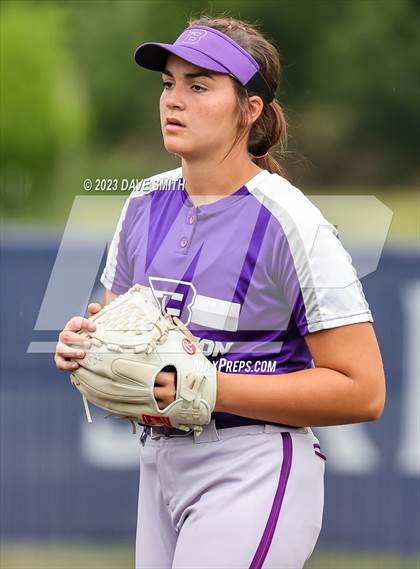 Thumbnail 3 in Benton vs Burlington (Xavier Varsity Classic) photogallery.