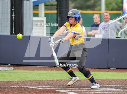 Thumbnail 2 in Benton vs Burlington (Xavier Varsity Classic) photogallery.