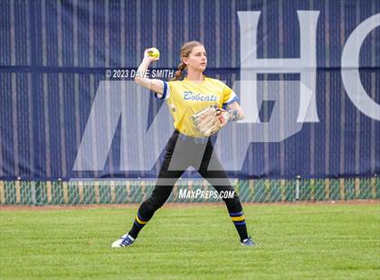 Thumbnail 1 in Benton vs Burlington (Xavier Varsity Classic) photogallery.