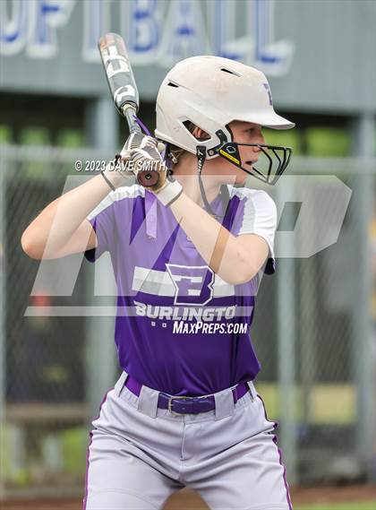 Thumbnail 3 in Benton vs Burlington (Xavier Varsity Classic) photogallery.