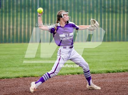 Thumbnail 1 in Benton vs Burlington (Xavier Varsity Classic) photogallery.
