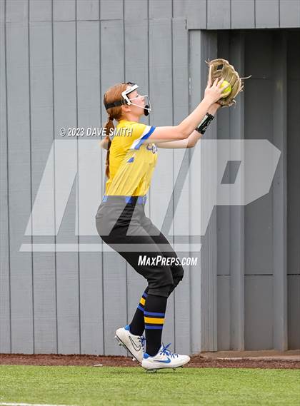 Thumbnail 3 in Benton vs Burlington (Xavier Varsity Classic) photogallery.