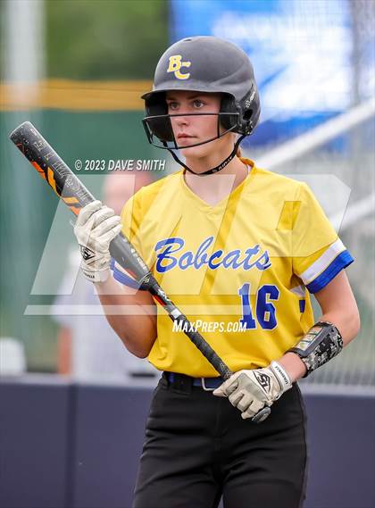 Thumbnail 1 in Benton vs Burlington (Xavier Varsity Classic) photogallery.