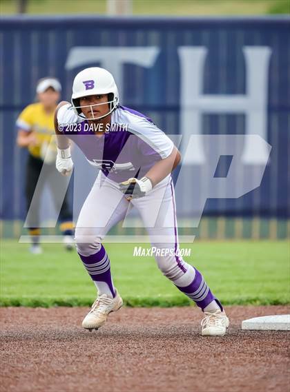 Thumbnail 2 in Benton vs Burlington (Xavier Varsity Classic) photogallery.