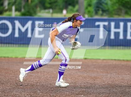 Thumbnail 3 in Benton vs Burlington (Xavier Varsity Classic) photogallery.