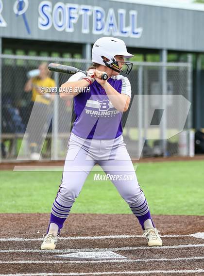 Thumbnail 2 in Benton vs Burlington (Xavier Varsity Classic) photogallery.
