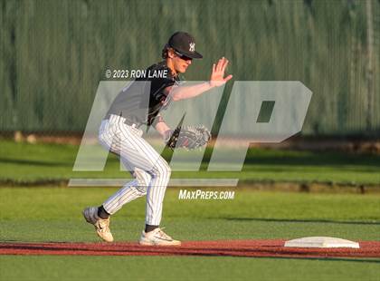 Thumbnail 2 in Mustang vs Yukon (OSSAA 6A Regional Final) photogallery.