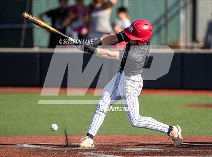 Thumbnail 2 in Mustang vs Yukon (OSSAA 6A Regional Final) photogallery.