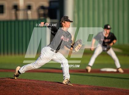 Thumbnail 1 in Mustang vs Yukon (OSSAA 6A Regional Final) photogallery.