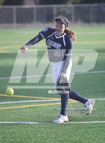 Thumbnail 2 in Carlmont @ Hillsdale photogallery.
