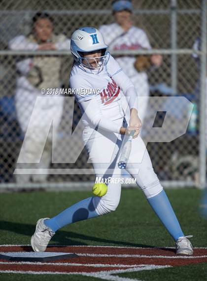 Thumbnail 1 in Carlmont @ Hillsdale photogallery.