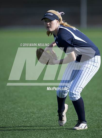 Thumbnail 1 in Carlmont @ Hillsdale photogallery.