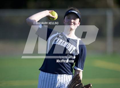 Thumbnail 1 in Carlmont @ Hillsdale photogallery.