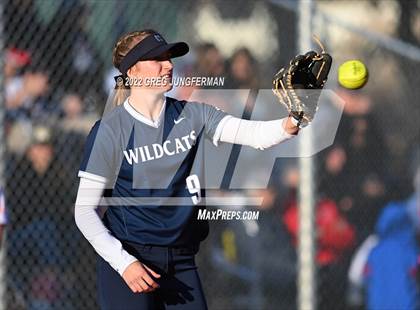 Thumbnail 2 in Redwood vs. Marin Catholic (CIF NCS MCAL Championship) photogallery.