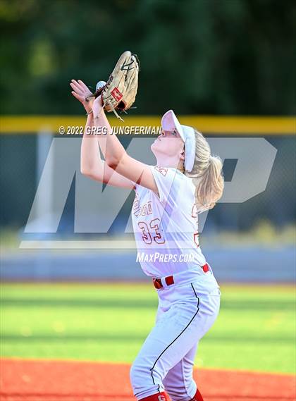 Thumbnail 2 in Redwood vs. Marin Catholic (CIF NCS MCAL Championship) photogallery.
