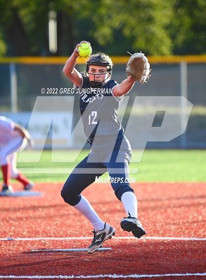 Thumbnail 3 in Redwood vs. Marin Catholic (CIF NCS MCAL Championship) photogallery.
