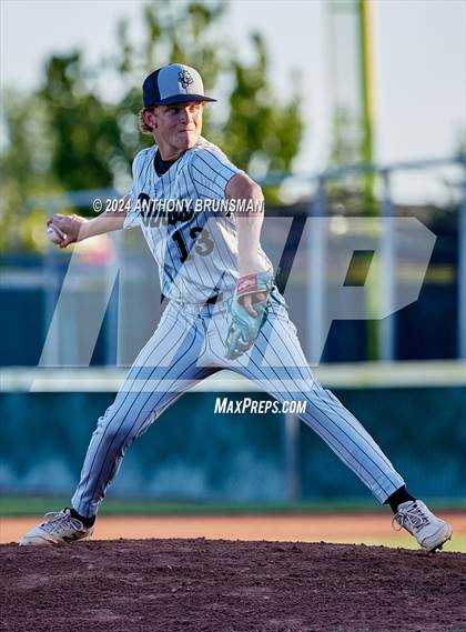 Thumbnail 2 in Twelve Bridges vs. Casa Roble (CIF SJS D4 Final) photogallery.