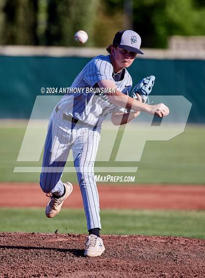 Thumbnail 3 in Twelve Bridges vs. Casa Roble (CIF SJS D4 Final) photogallery.