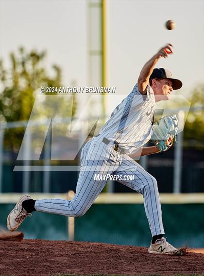 Thumbnail 3 in Twelve Bridges vs. Casa Roble (CIF SJS D4 Final) photogallery.