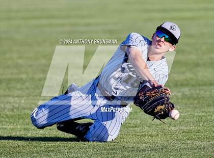 Thumbnail 2 in Twelve Bridges vs. Casa Roble (CIF SJS D4 Final) photogallery.